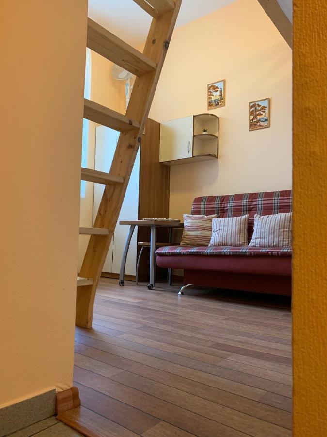 Pas Jurate Villa Hubertus Juodkrante Luaran gambar